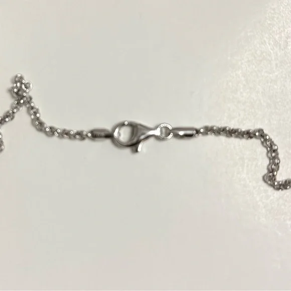 NIB pearl Pendant with 18” Sterling Silver Chain - Picture 5 of 5